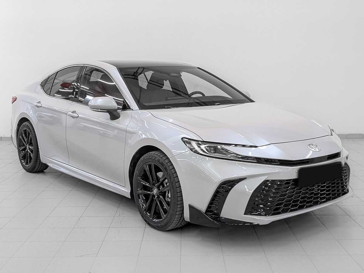 Toyota Camry с пробегом — 2024 год. Фото: #2