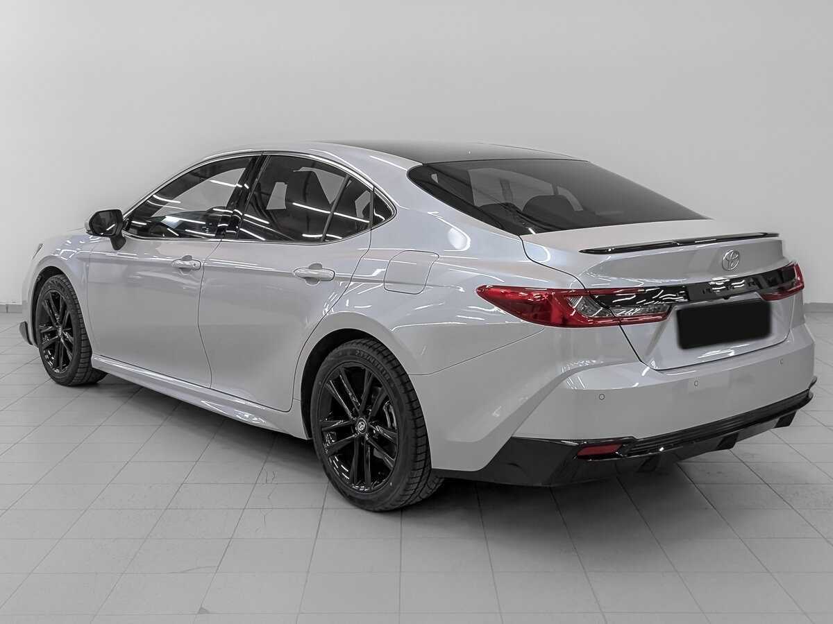 Toyota Camry с пробегом — 2024 год. Фото: #6