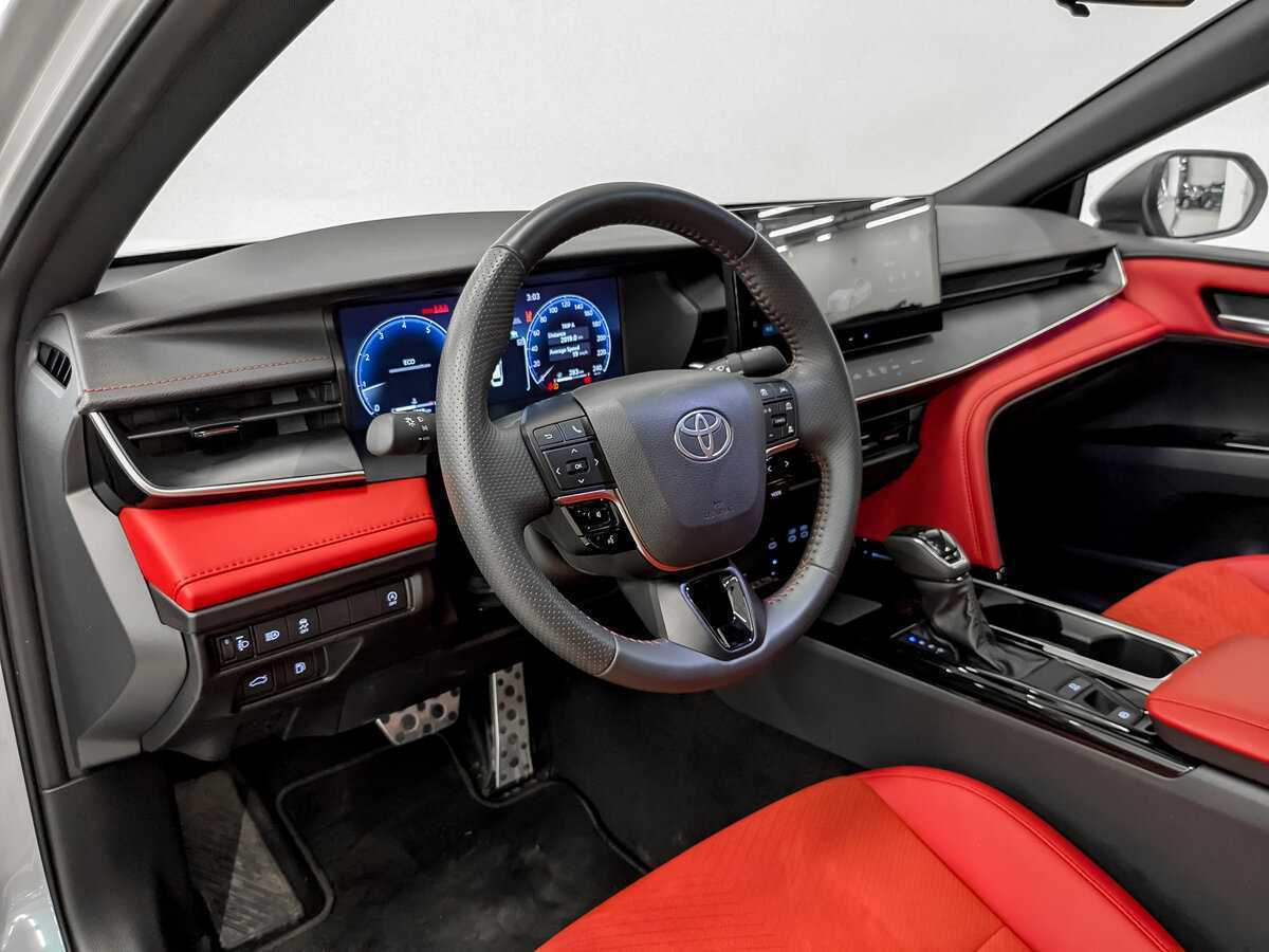 Toyota Camry с пробегом — 2024 год. Фото: #15