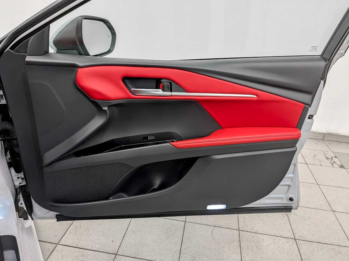 Toyota Camry с пробегом — 2024 год. Фото: #22