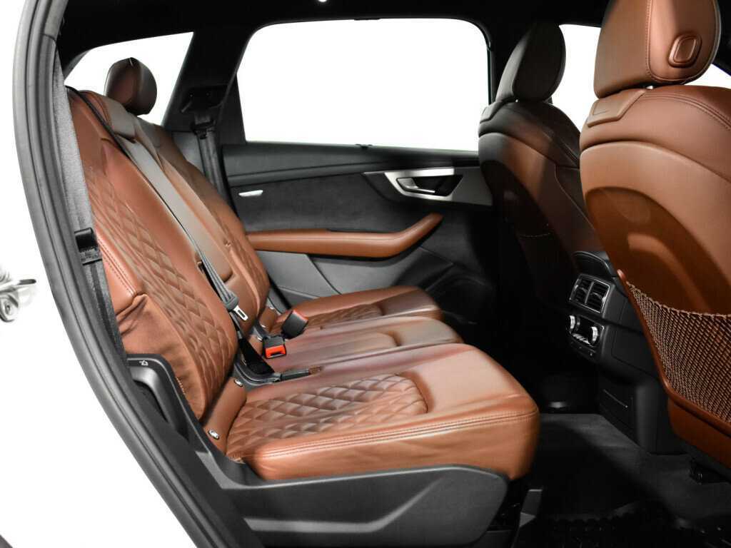 Audi Q7 с пробегом — 2017 год. Фото: #9