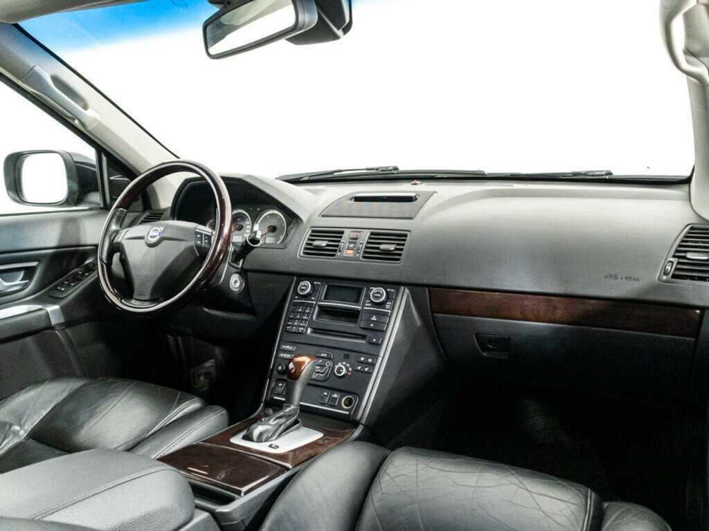 Volvo XC90 с пробегом — 2012 год. Фото: #8