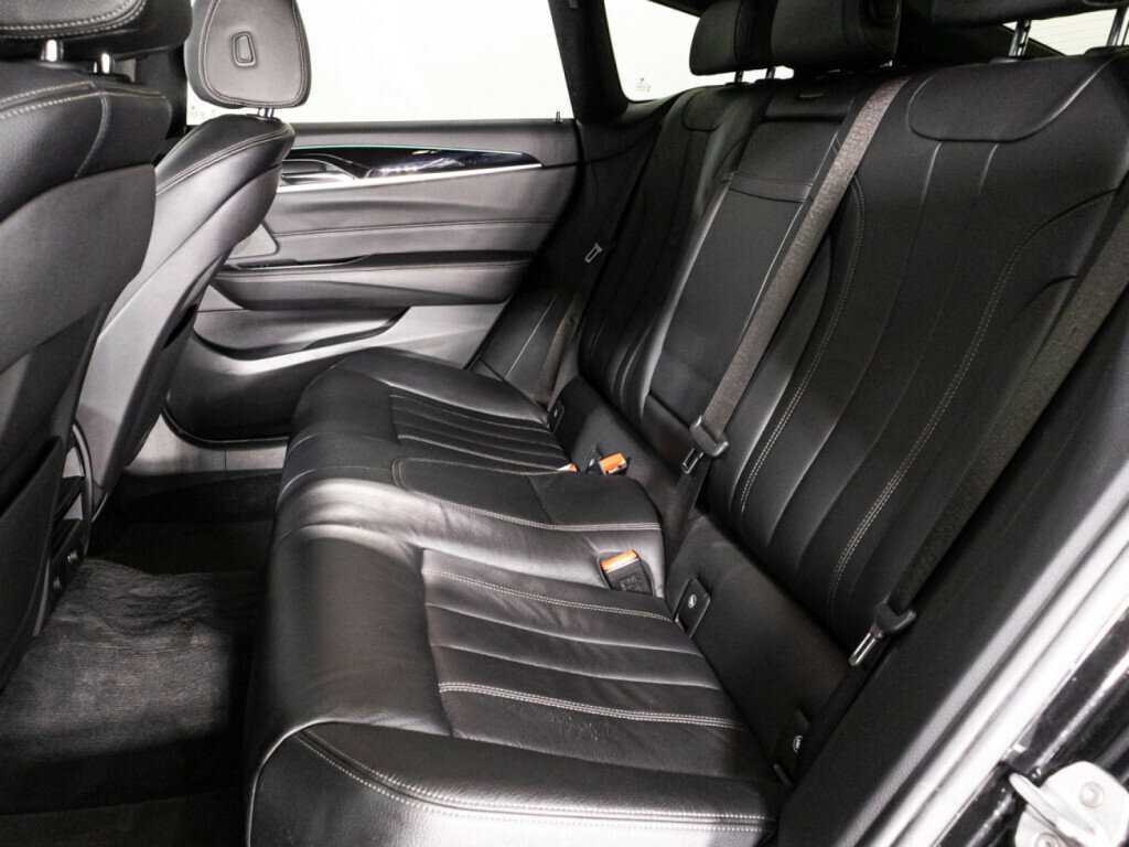 BMW 6 серии с пробегом — 2018 год. Фото: #9