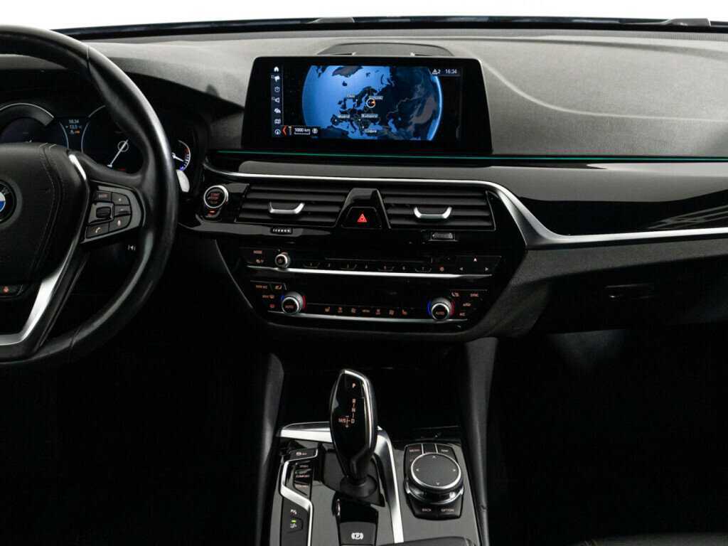 BMW 6 серии с пробегом — 2018 год. Фото: #13