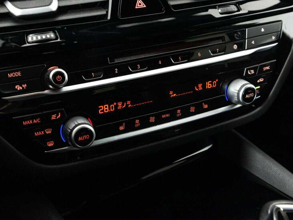 BMW 6 серии с пробегом — 2018 год. Фото: #19