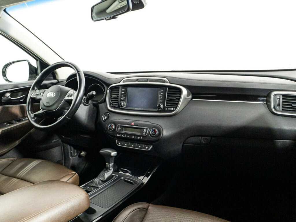 Kia Sorento с пробегом — 2019 год. Фото: #8