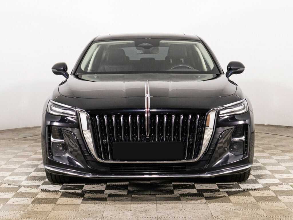 Hongqi H5 с пробегом — 2023 год. Фото: #1