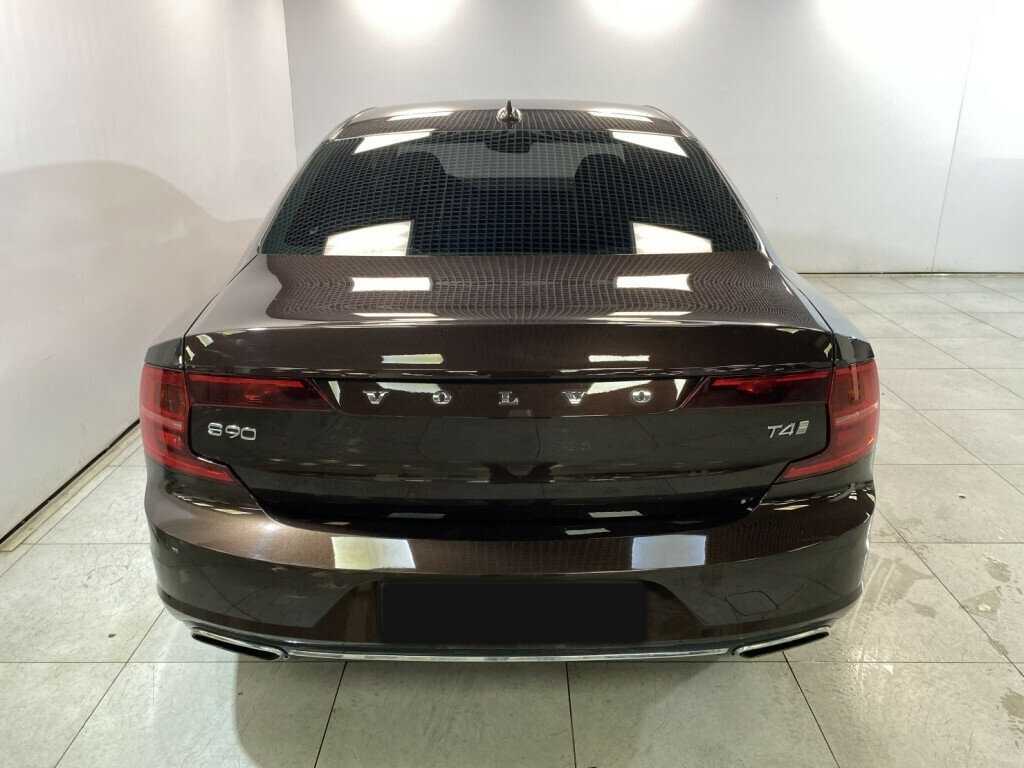 Volvo S90 с пробегом — 2019 год. Фото: #3