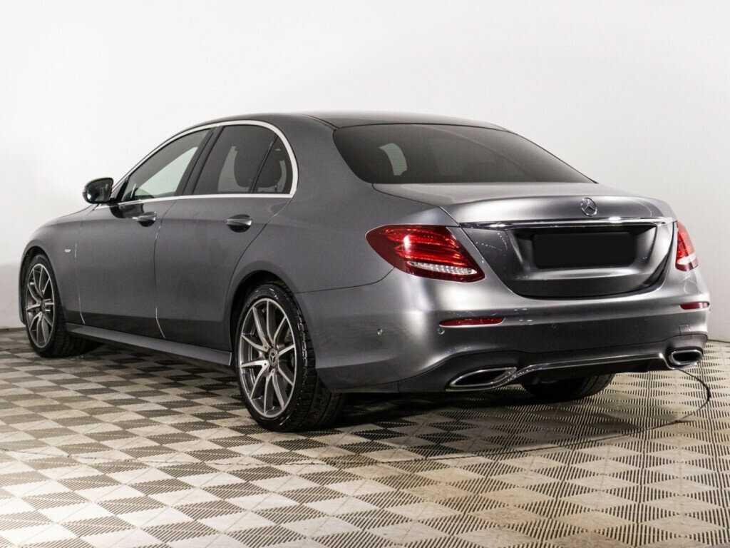 Mercedes-Benz E-Класс с пробегом — 2019 год. Фото: #6