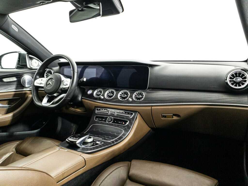 Mercedes-Benz E-Класс с пробегом — 2019 год. Фото: #8