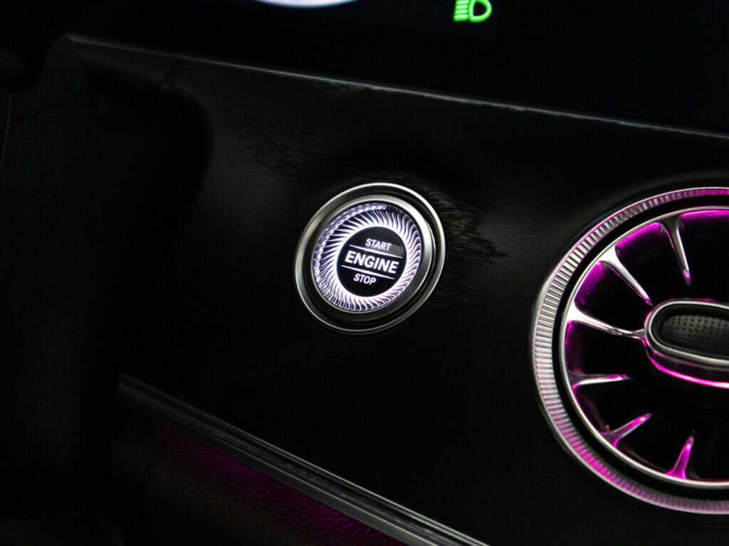 Mercedes-Benz E-Класс с пробегом — 2019 год. Фото: #20