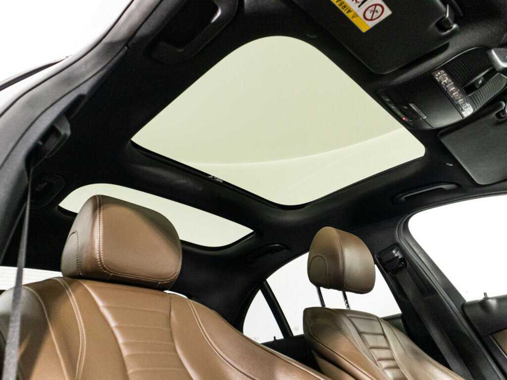 Mercedes-Benz E-Класс с пробегом — 2019 год. Фото: #21