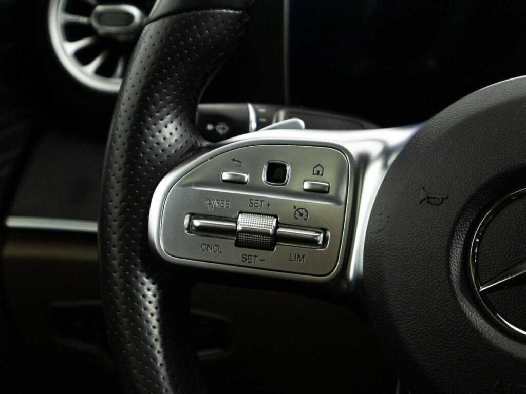 Mercedes-Benz E-Класс с пробегом — 2019 год. Фото: #23