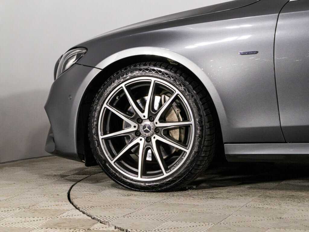 Mercedes-Benz E-Класс с пробегом — 2019 год. Фото: #24