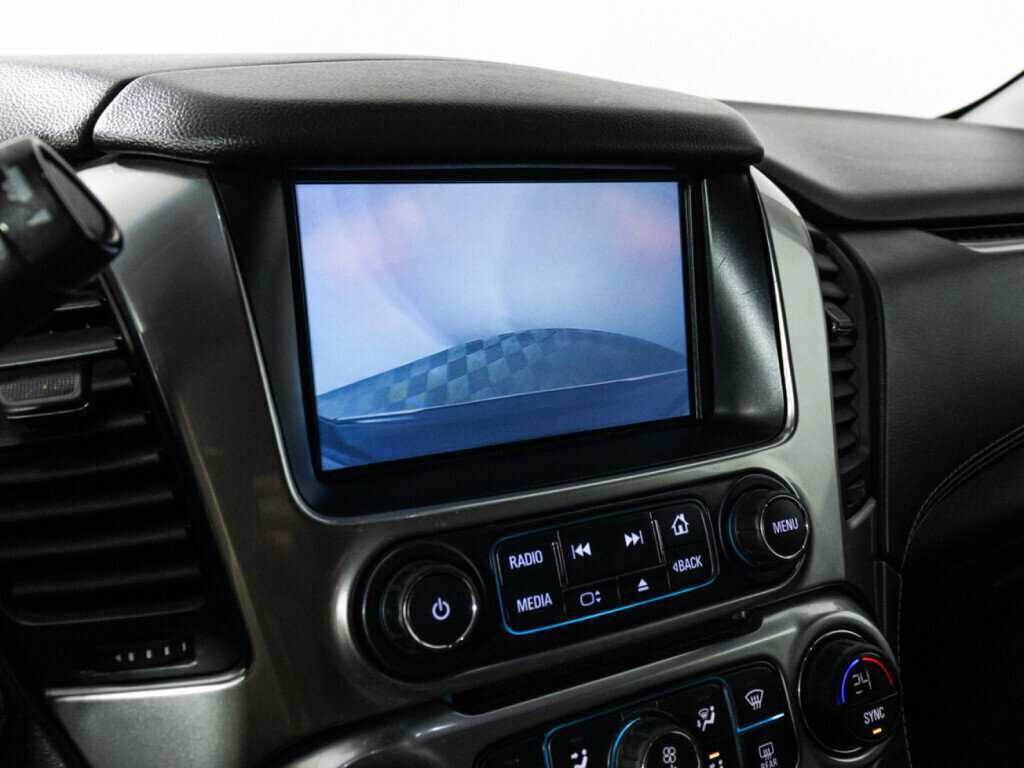 Chevrolet Tahoe с пробегом — 2016 год. Фото: #13