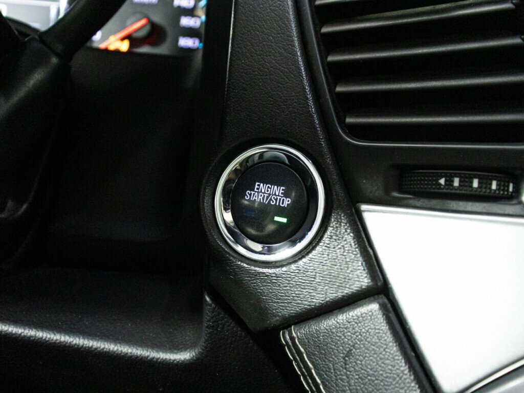 Chevrolet Tahoe с пробегом — 2016 год. Фото: #15