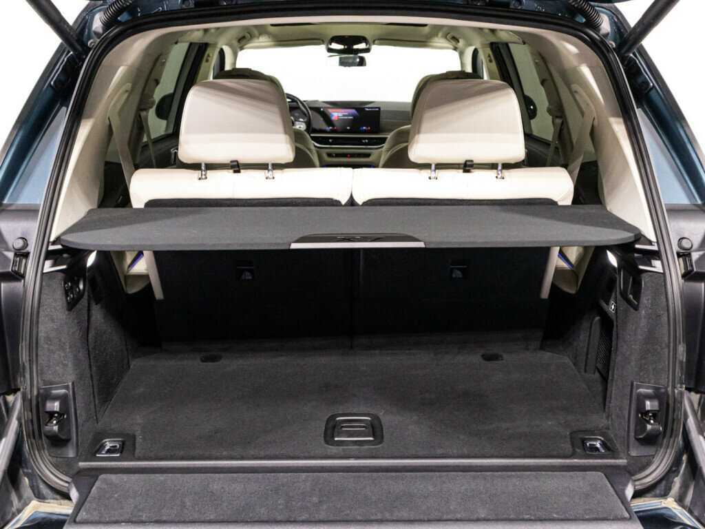 BMW X7 с пробегом — 2022 год. Фото: #11