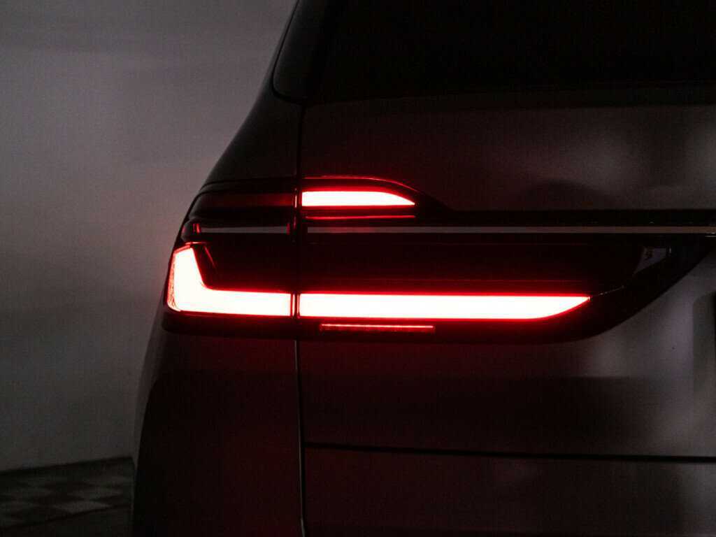 BMW X7 с пробегом — 2022 год. Фото: #35