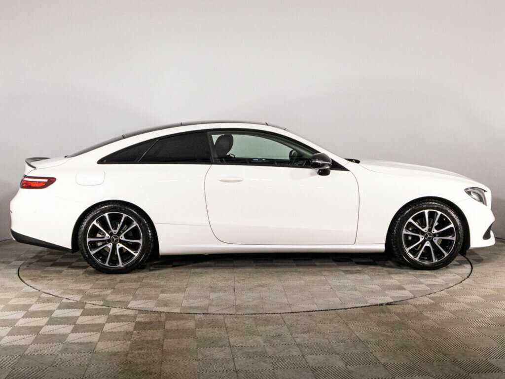 Mercedes-Benz E-Класс с пробегом — 2020 год. Фото: #3