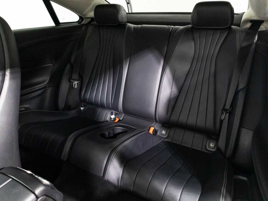 Mercedes-Benz E-Класс с пробегом — 2020 год. Фото: #9