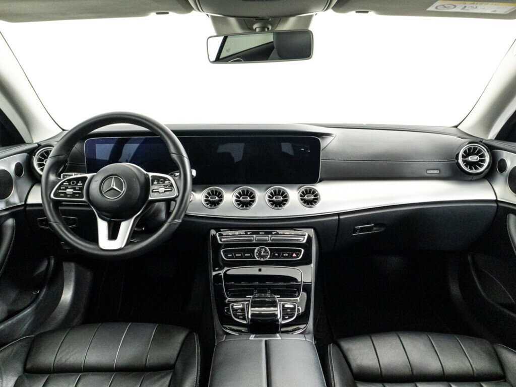 Mercedes-Benz E-Класс с пробегом — 2020 год. Фото: #12