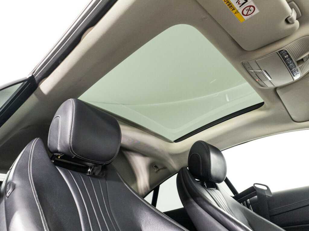 Mercedes-Benz E-Класс с пробегом — 2020 год. Фото: #18