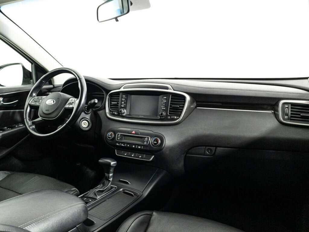 Kia Sorento с пробегом — 2019 год. Фото: #8