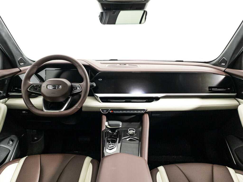 Geely Monjaro с пробегом — 2023 год. Фото: #11