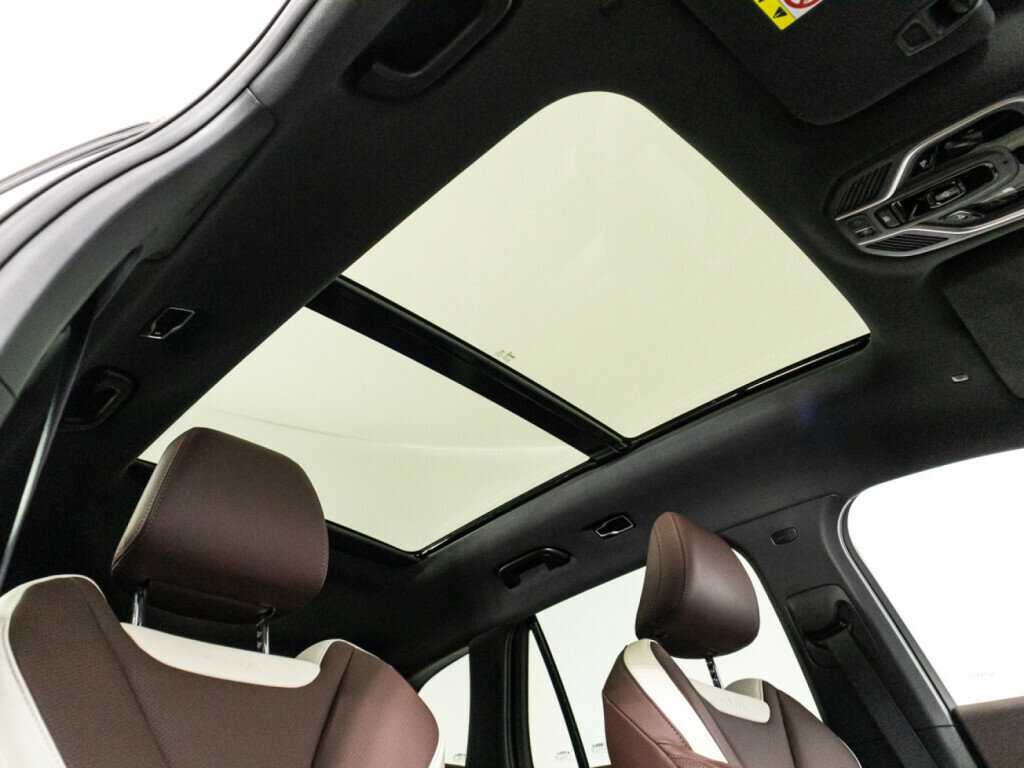 Geely Monjaro с пробегом — 2023 год. Фото: #17