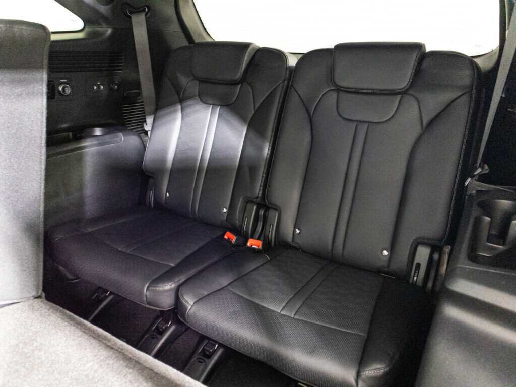 Kia Sorento с пробегом — 2024 год. Фото: #16