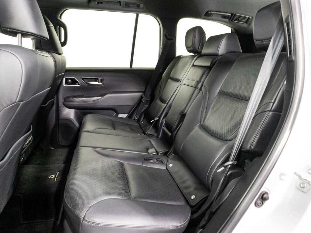 Toyota Land Cruiser с пробегом — 2021 год. Фото: #9