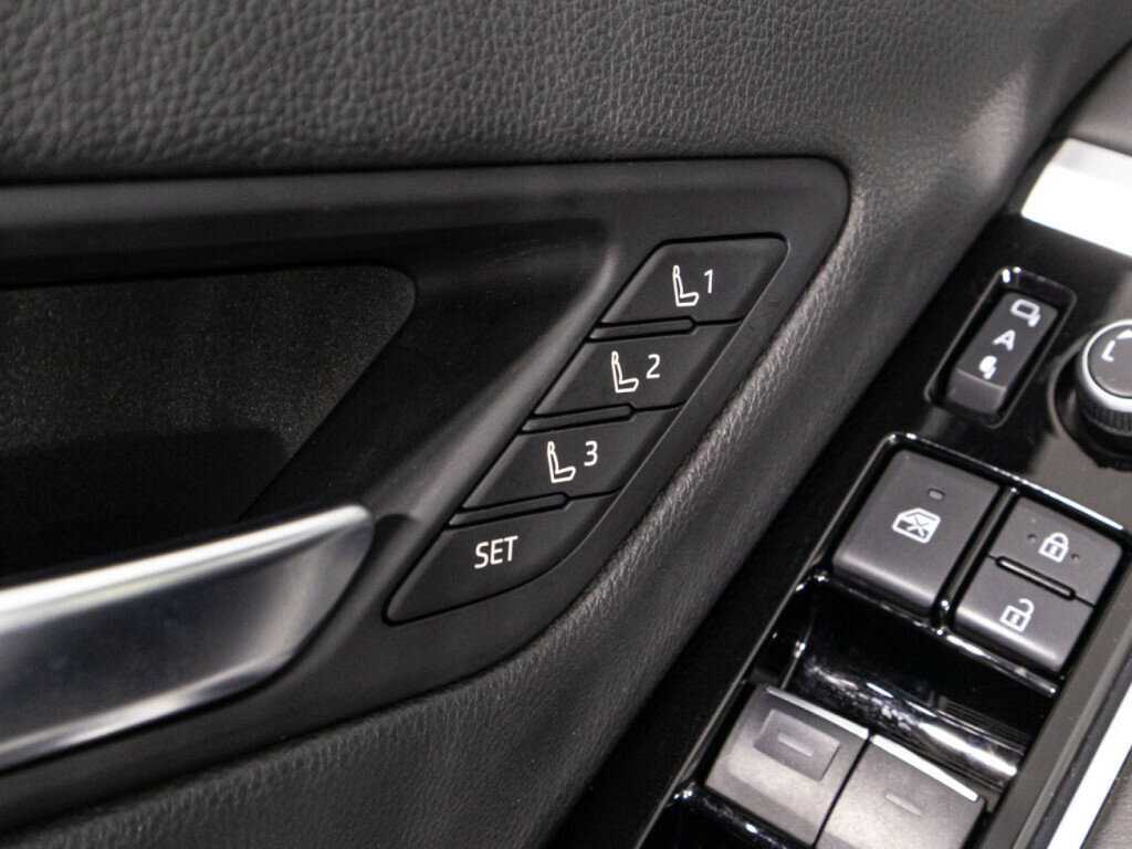 Toyota Land Cruiser с пробегом — 2021 год. Фото: #24