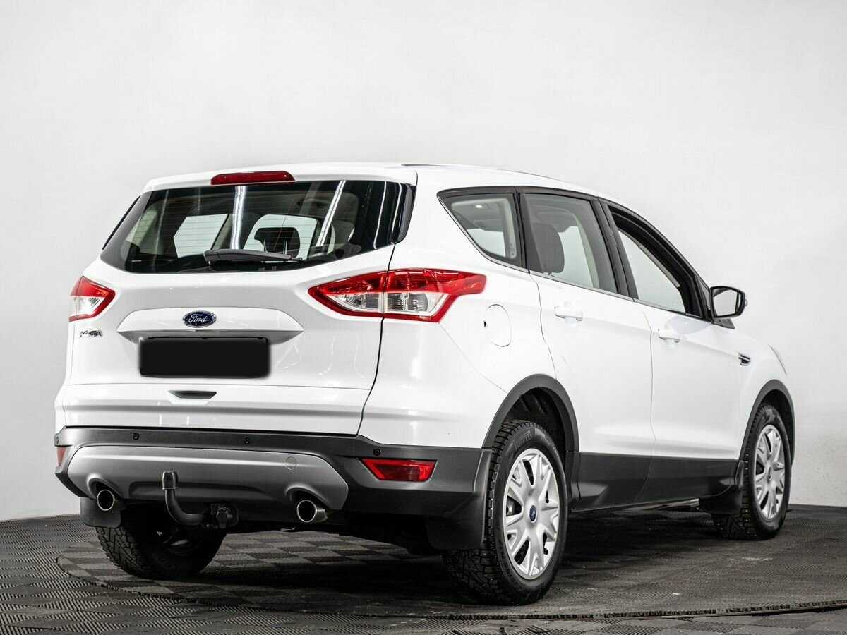 Ford Kuga с пробегом — 2015 год. Фото: #3
