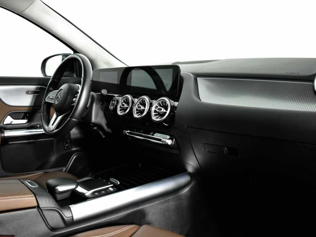 Mercedes-Benz GLA с пробегом — 2020 год. Фото: #8