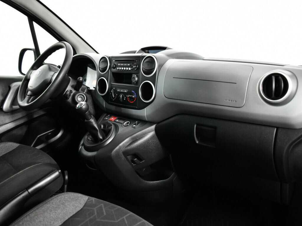 Peugeot Partner с пробегом — 2018 год. Фото: #8