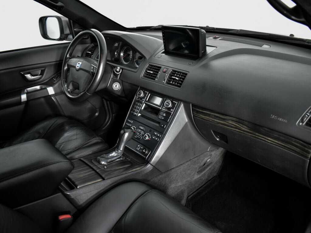 Volvo XC90 с пробегом — 2010 год. Фото: #9