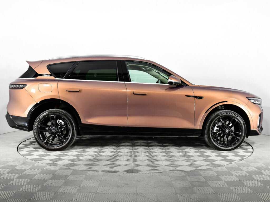 Voyah Free с пробегом — 2023 год. Фото: #3