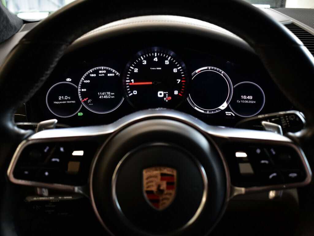 Porsche Cayenne с пробегом — 2019 год. Фото: #9