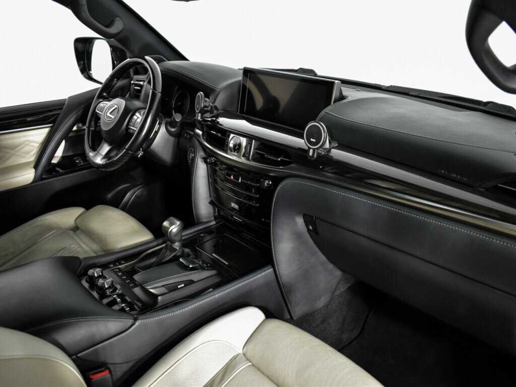 Lexus LX с пробегом — 2020 год. Фото: #10