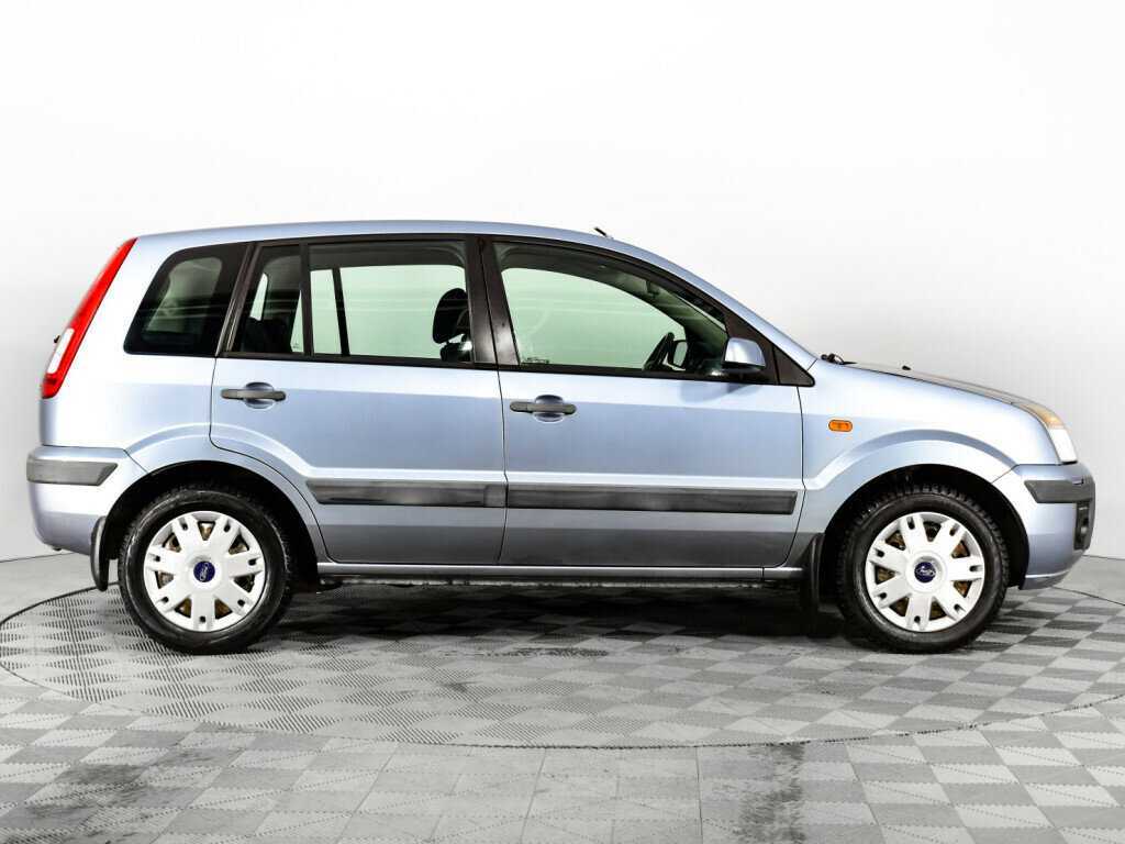 Ford Fusion с пробегом — 2006 год. Фото: #3