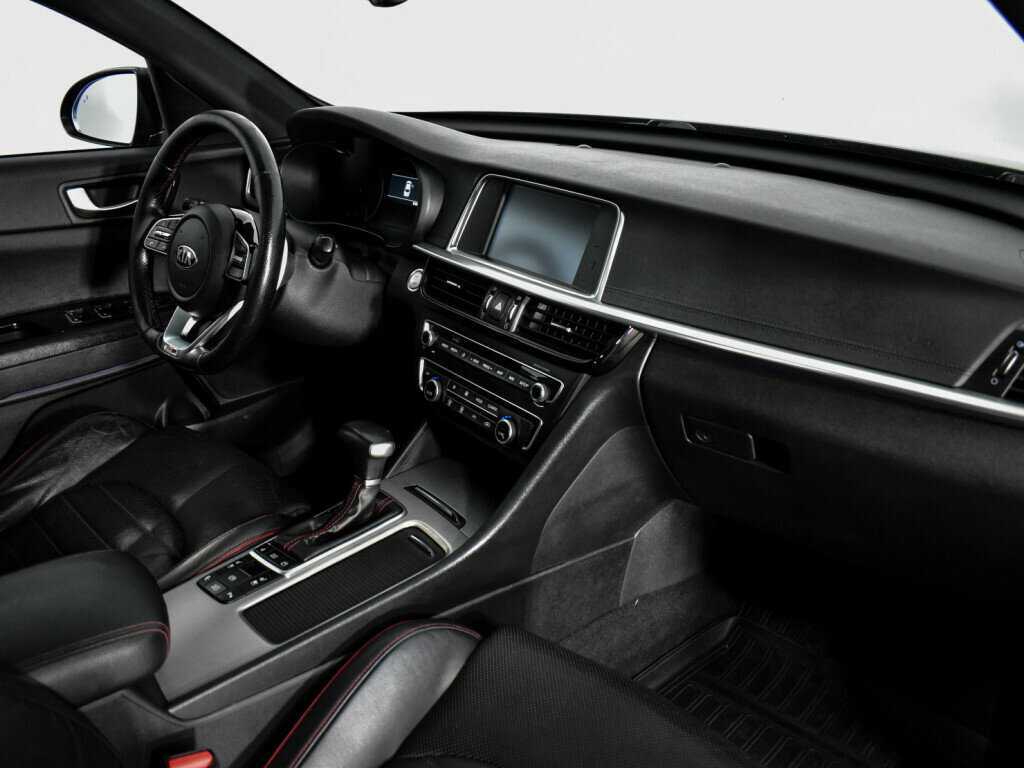 Kia Optima с пробегом — 2018 год. Фото: #11