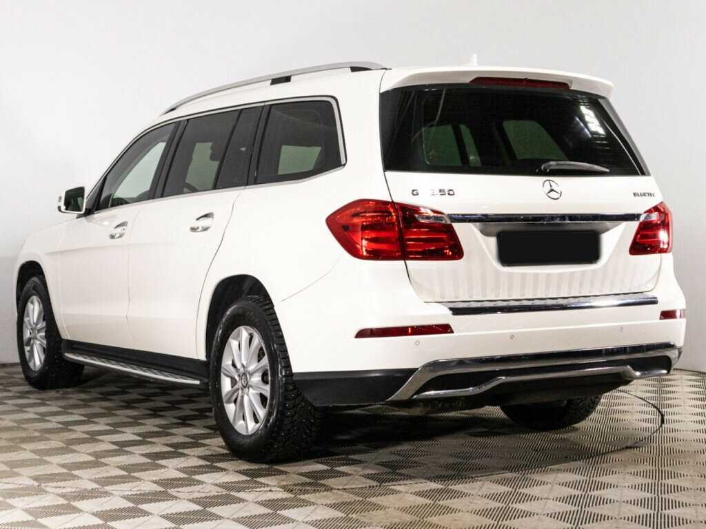 Mercedes-Benz GL-Класс с пробегом — 2015 год. Фото: #6