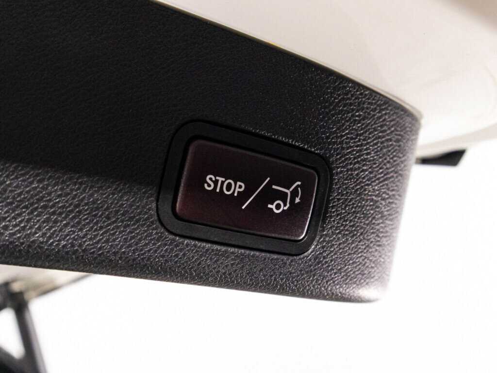 Mercedes-Benz GL-Класс с пробегом — 2015 год. Фото: #14