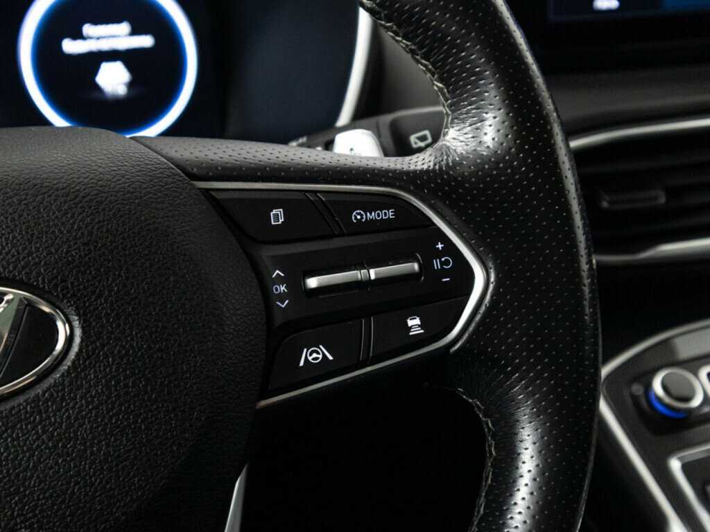 Hyundai Santa Fe с пробегом — 2021 год. Фото: #23
