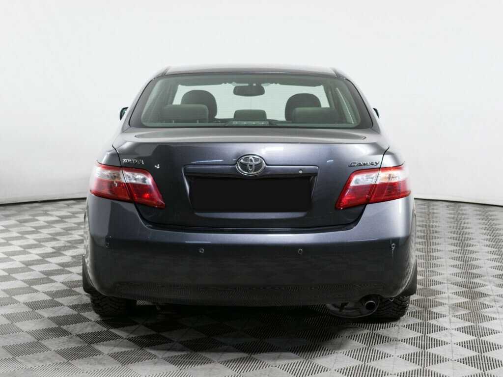 Toyota Camry с пробегом — 2006 год. Фото: #4
