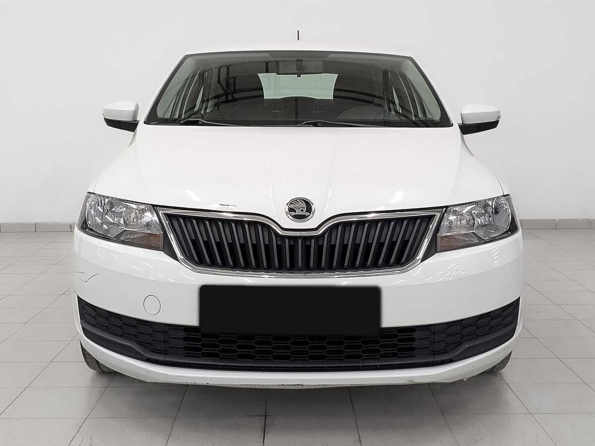 Skoda Rapid с пробегом — 2019 год. Фото: #1