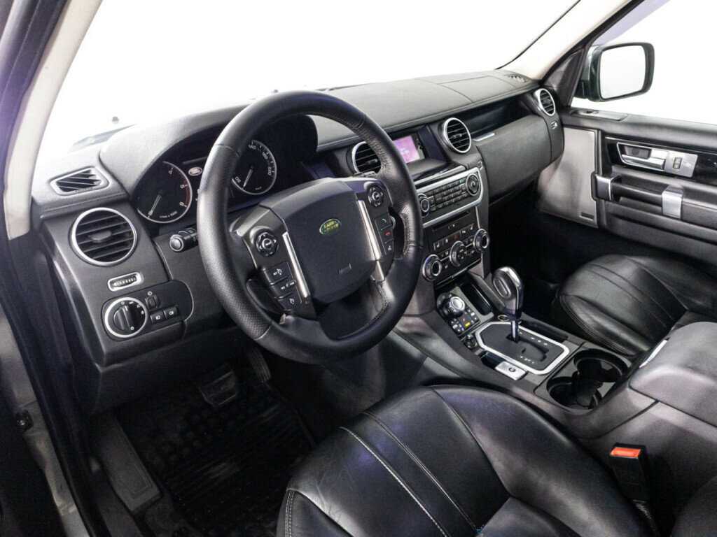 Land Rover Discovery с пробегом — 2009 год. Фото: #8