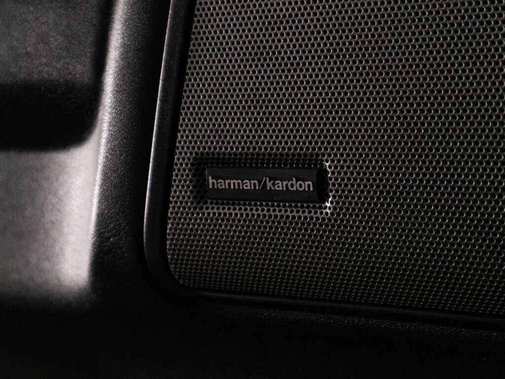 Land Rover Discovery с пробегом — 2009 год. Фото: #15