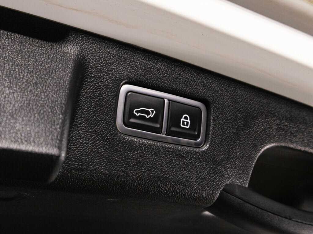 Kia Sorento с пробегом — 2023 год. Фото: #15