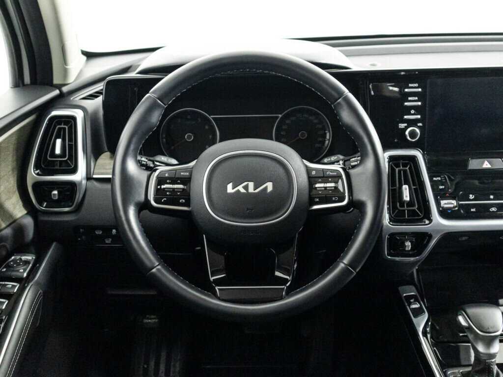 Kia Sorento с пробегом — 2023 год. Фото: #21